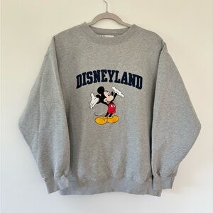 Vintage Disney Disneyland Embroidered Mickey Sweater Pullover Crew Medium